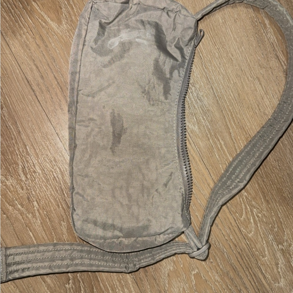 BAGGU Dove Shoulder Bag (Never used just missing tags) - Picture 3 of 3